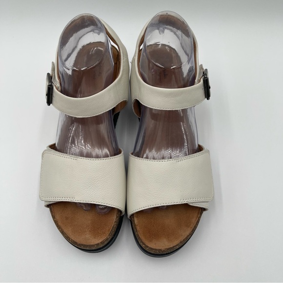 Clarks Unstructured Women’s 9.5 Lizby White Leather Adjustable Wedge Sandals - Picture 6 of 14